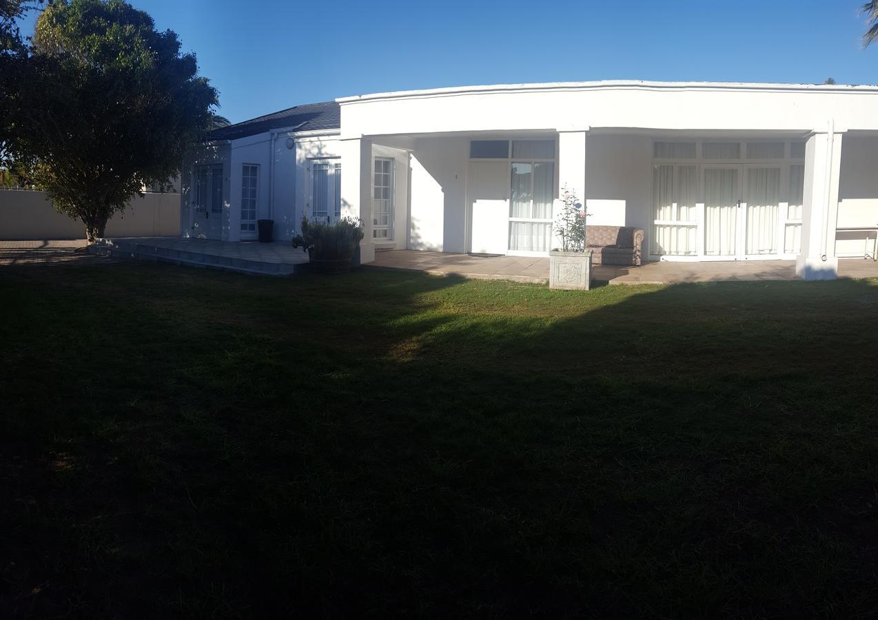 Blu Bed & Breakfast Port Elizabeth Zewnętrze zdjęcie